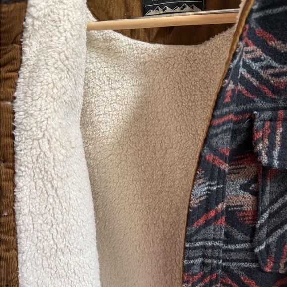 Jachs Men’s Wool Blend Shirt Jacket Aztec Print Used with Care - Picture 5 of 7